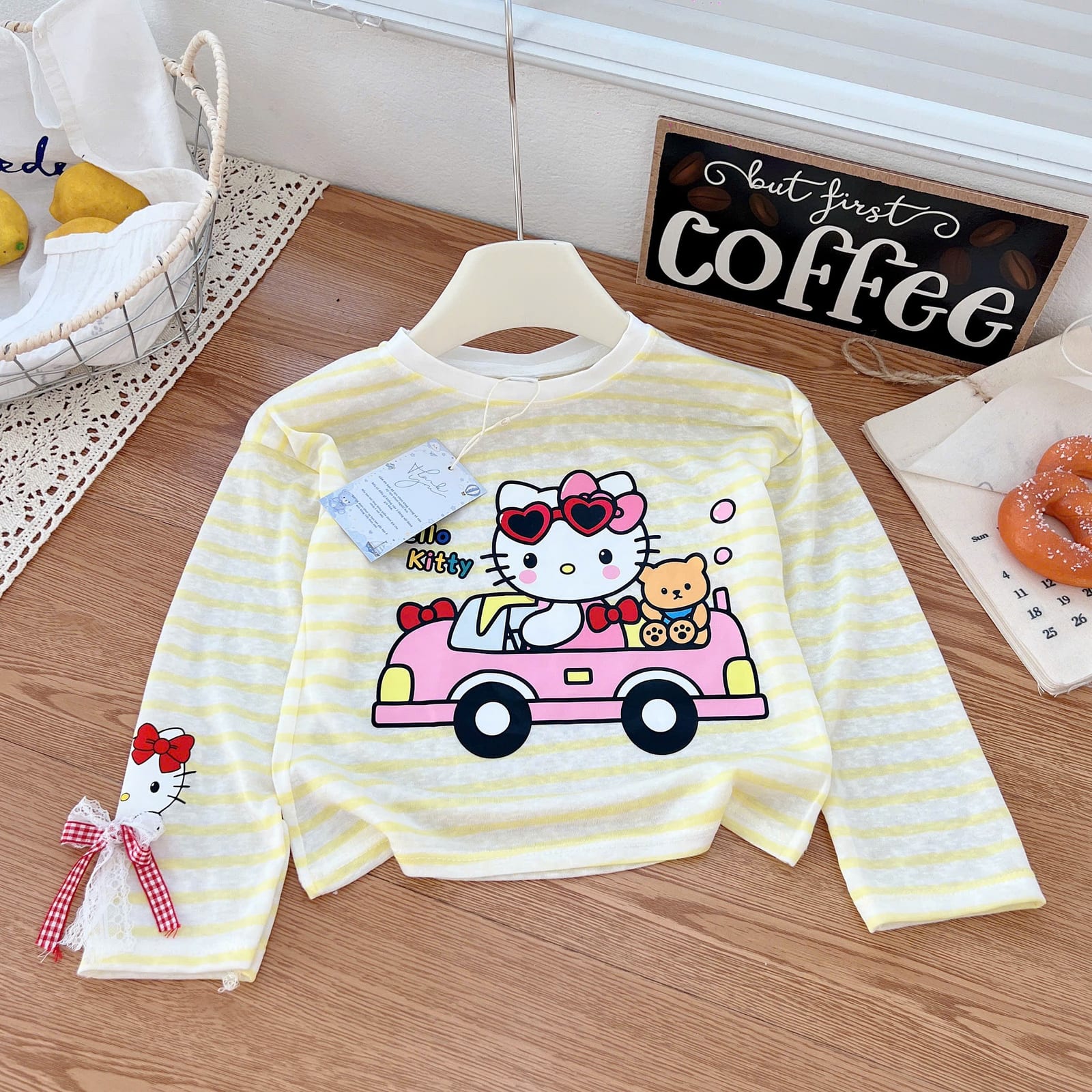 Bộ đồ ngủ cotton dài tay màu Vàng Kem
